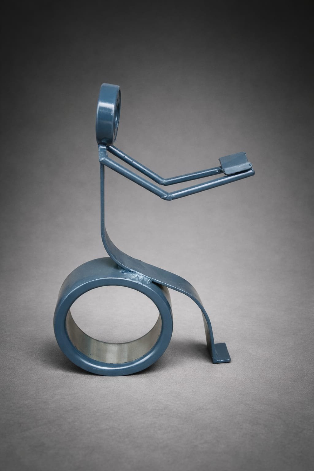 Escultura “Pausa de Acero”